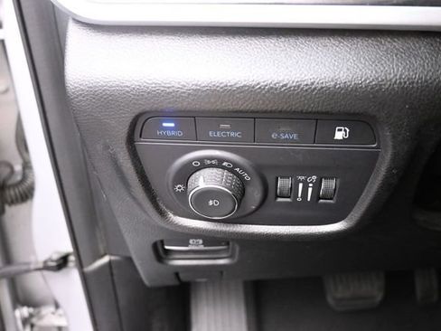 Used 2024 Jeep Grand Cherokee Limited 4xe AWD/4WD image 19