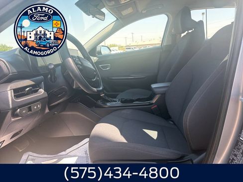 Used 2025 Kia K4 LXS FWD image 9
