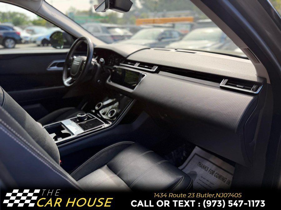 Used 2019 Land Rover Range Rover Velar S AWD/4WD image 25