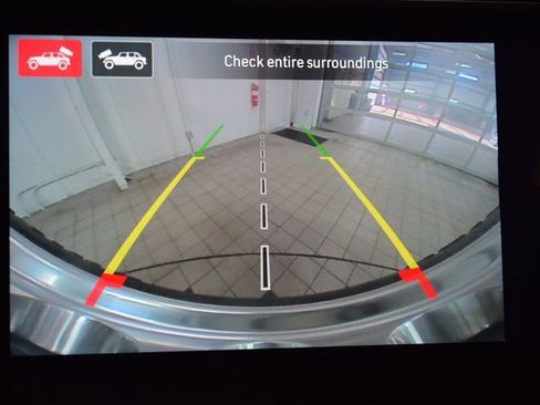 Used 2025 Jeep Wrangler Rubicon w/ Technology Group image 52