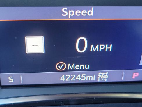 Used 2023 GMC Acadia SLT image 32