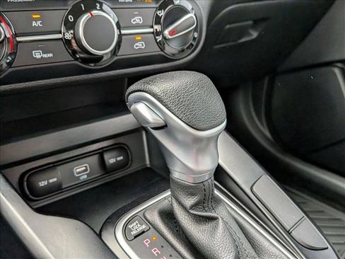 Used 2020 Kia Soul S FWD image 12