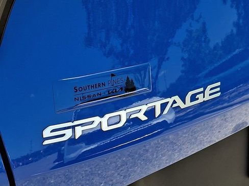Certified 2026 Kia Sportage EX w/ EX Panorama Roof Package FWD image 32