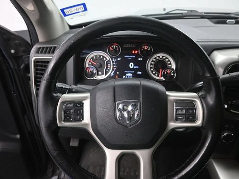 Used 2018 RAM 2500 Laramie w/ Sport Appearance Group AWD/4WD image 3