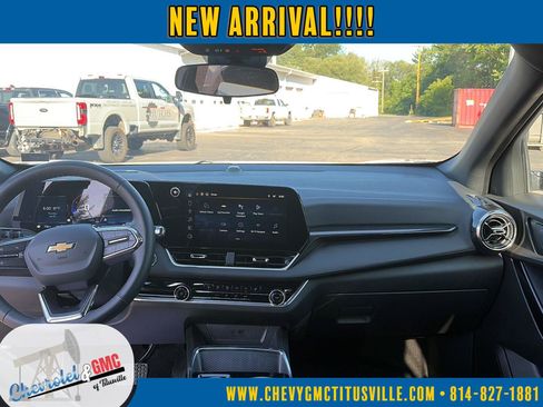Used 2026 Chevrolet Equinox LT AWD/4WD image 35