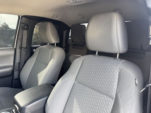 Used 2023 Toyota Tacoma SR AWD/4WD image 22