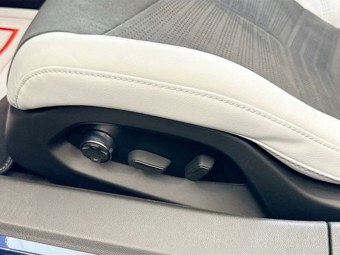 New 2026 Chevrolet Corvette Stingray Premium Conv w/ Z51 Performance Package image 20