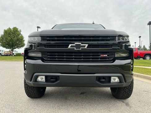 Used 2020 Chevrolet Silverado 1500 LT Trail Boss AWD/4WD image 8