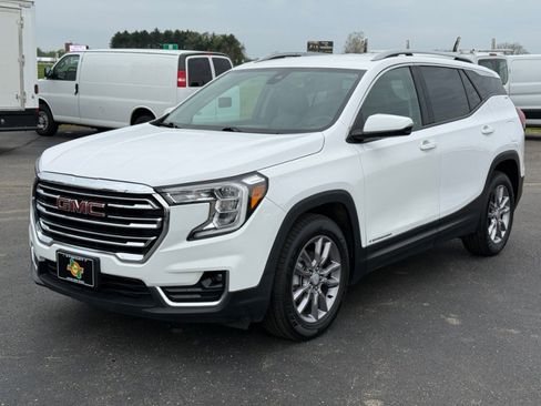 Used 2022 GMC Terrain SLT FWD image 4