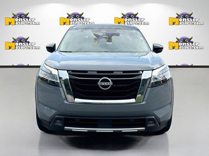 Used 2024 Nissan Pathfinder Platinum