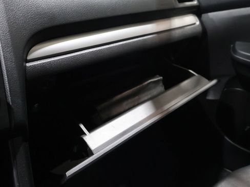 Used 2014 Subaru Crosstrek 2.0i Limited w/ Popular Package #2 image 28