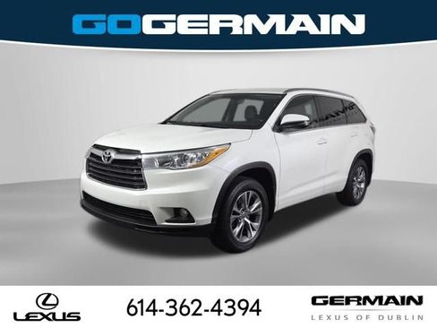 Used 2014 Toyota Highlander XLE AWD/4WD image 1