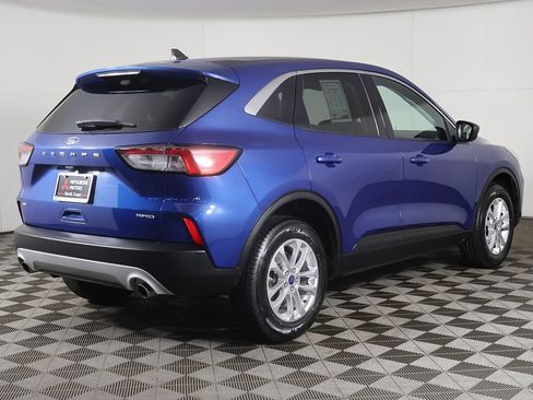 Used 2022 Ford Escape SE w/ Convenience Package AWD/4WD image 10