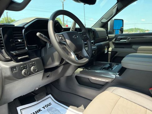 New 2026 Chevrolet Silverado 2500 ZR2 w/ LPO, Dark Essentials Package AWD/4WD image 14