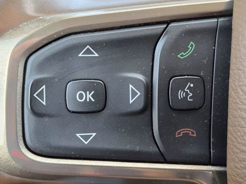 Used 2020 RAM 1500 Limited image 12