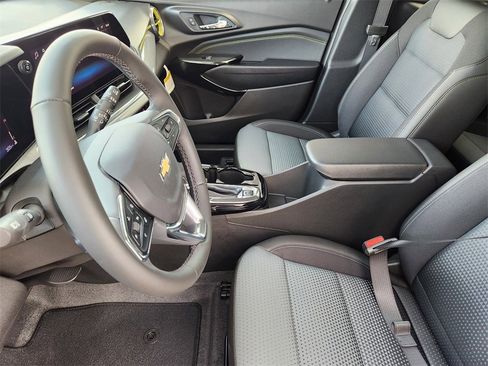New 2026 Chevrolet Trax LT w/ LT Convenience Package image 10