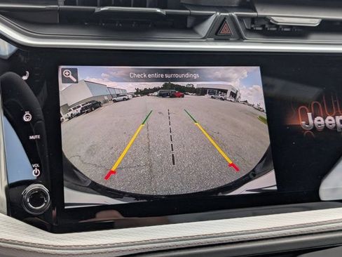 New 2026 Jeep Cherokee Limited AWD/4WD image 19