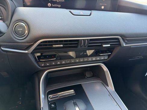 New 2026 MAZDA CX-90 Plug-In Hybrid w/Premium Sport image 18