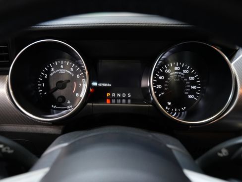 Used 2021 Ford Mustang GT RWD image 35