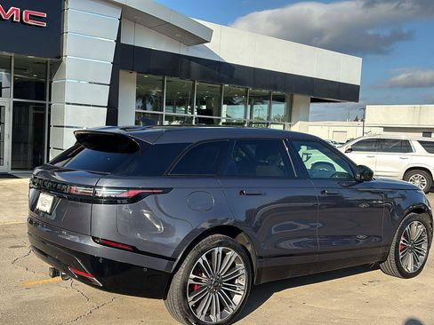Used 2025 Land Rover Range Rover Velar Dynamic SE image 7