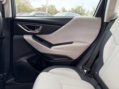 Used 2023 Subaru Forester Premium image 16