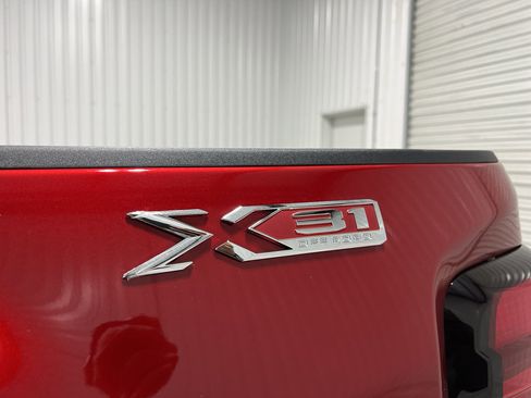 New 2025 GMC Sierra 2500 SLT w/ Texas SLT Premium Package image 33