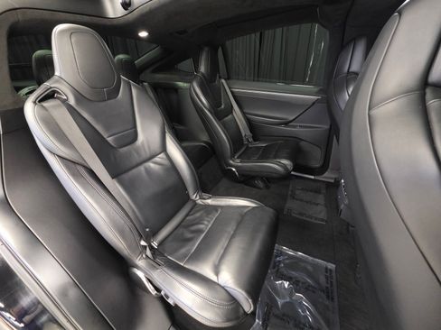 Used 2017 Tesla Model X 75D image 37