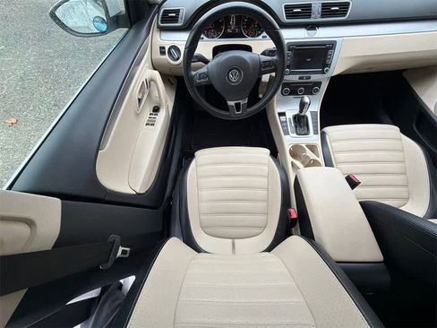 Used 2012 Volkswagen CC Sport image 19