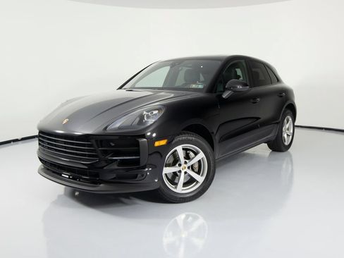 Certified 2020 Porsche Macan AWD/4WD image 1