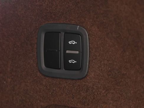 Certified 2023 Porsche Cayenne GTS image 26