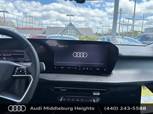 Used 2026 Audi Q3 quattro 2.0T AWD/4WD image 15