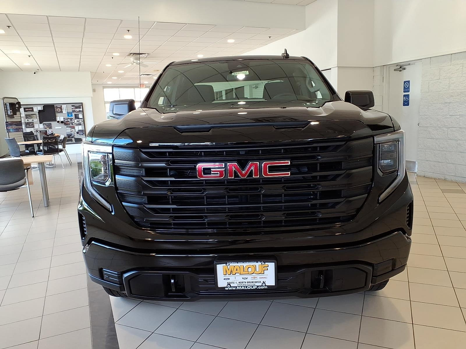 Used 2026 GMC Sierra 1500 Pro w/ Graphite Edition AWD/4WD image 2
