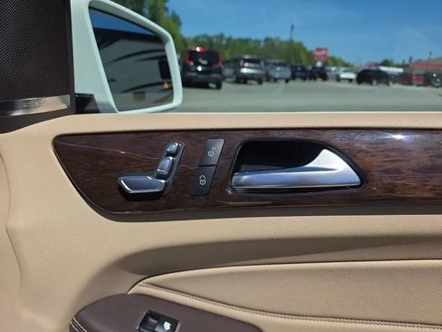 Used 2016 Mercedes-Benz GLE 350 4MATIC image 53