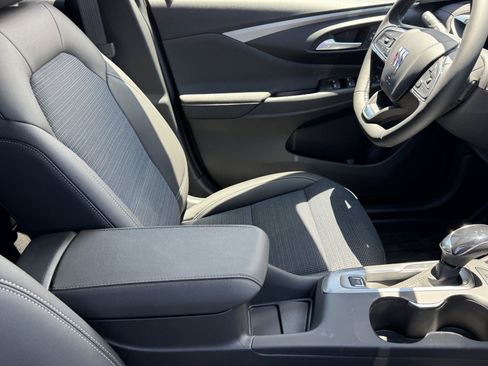 New 2026 Buick Envista Preferred w/ Convenience I Package FWD image 8