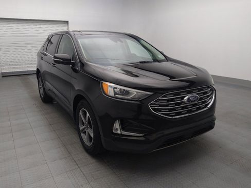 Used 2020 Ford Edge SEL w/ Convenience Package FWD image 13