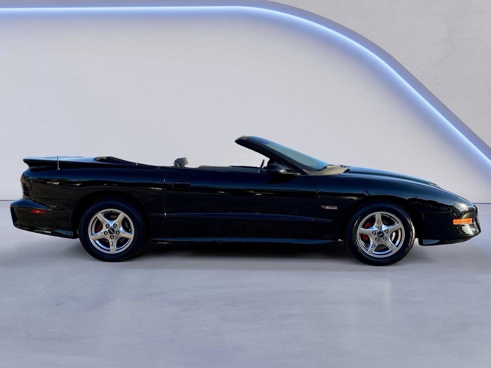 Used 1997 Pontiac Firebird Trans Am RWD image 2