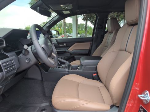 Certified 2026 Toyota 4Runner Limited AWD/4WD image 16