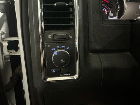 Used 2018 RAM 2500 Laramie image 23