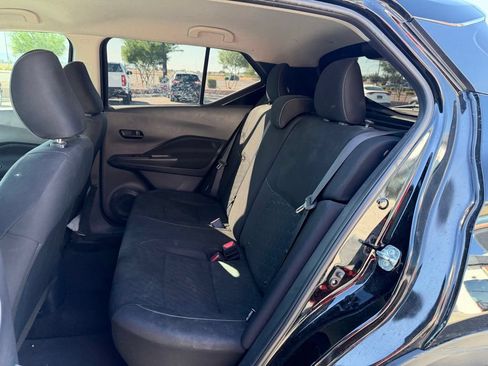 Used 2022 Nissan Kicks S FWD image 9