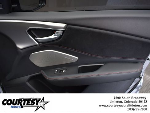 Certified 2025 Acura RDX A-Spec image 32