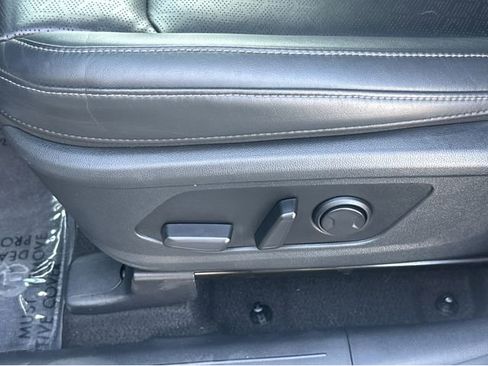 Certified 2023 Kia Sorento EX image 33