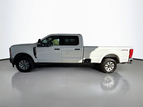 Used 2023 Ford F250 XLT image 6