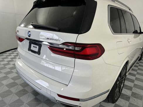 Used 2021 BMW X7 xDrive40i w/ Executive Package AWD/4WD image 26