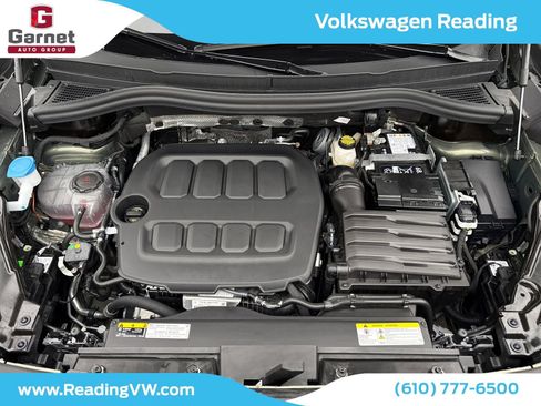 Certified 2026 Volkswagen Tiguan SEL R-Line AWD/4WD image 18