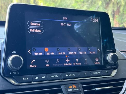 Used 2020 Nissan Altima 2.5 SR FWD image 19