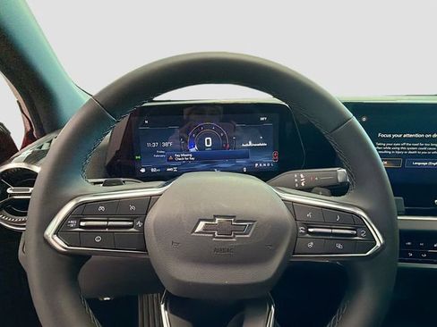 New 2026 Chevrolet Equinox LT w/ Midnight Edition image 11