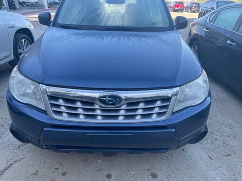 Used 2013 Subaru Forester 2.5X AWD/4WD image 3