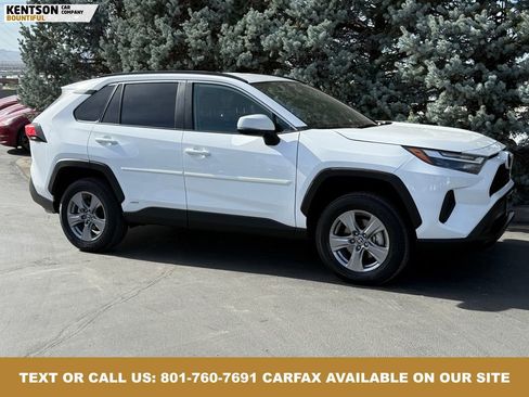 Used 2024 Toyota RAV4 LE image 18