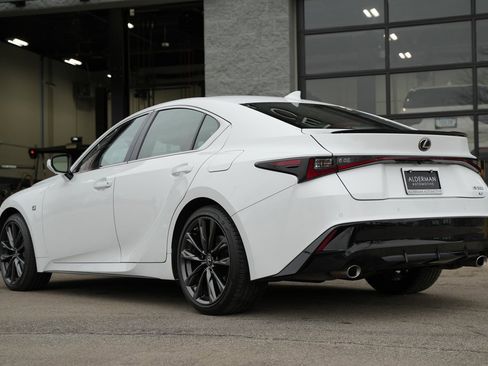 Used 2022 Lexus IS 350 F Sport image 20
