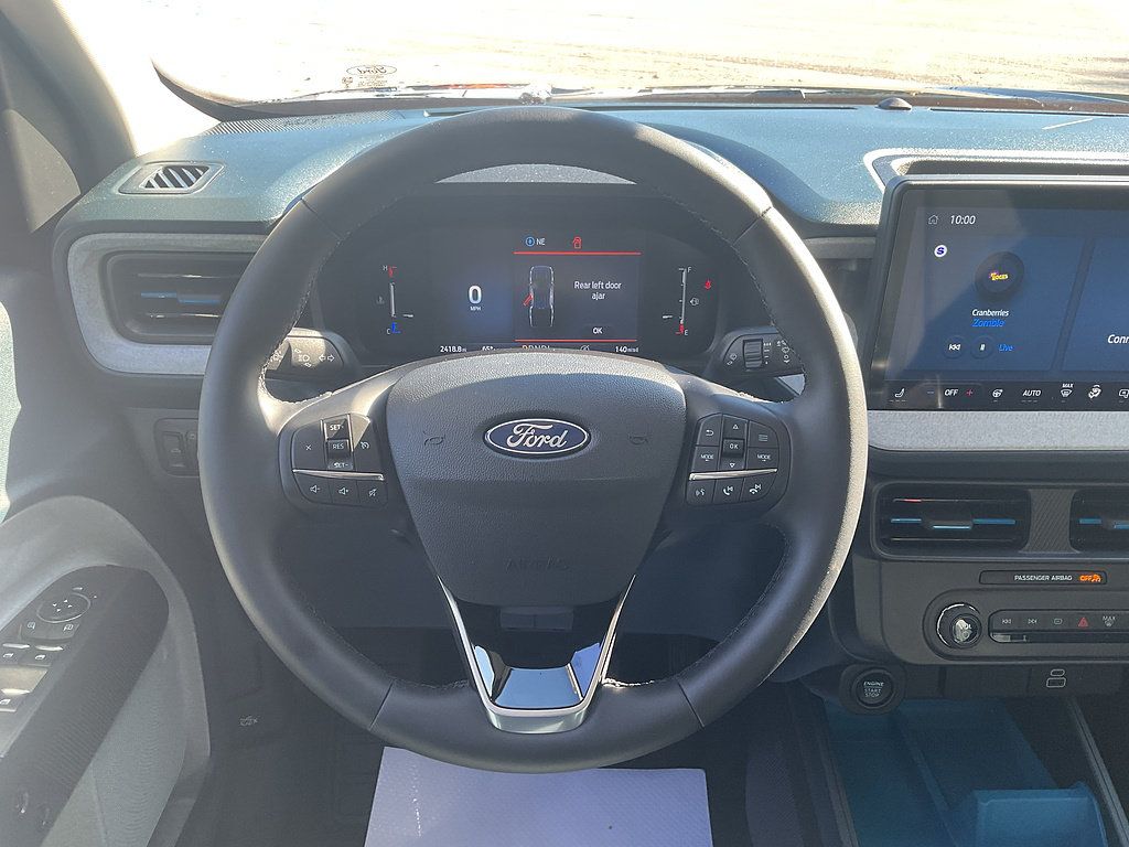 Used 2025 Ford Maverick XLT w/ XLT Luxury Package AWD/4WD image 11